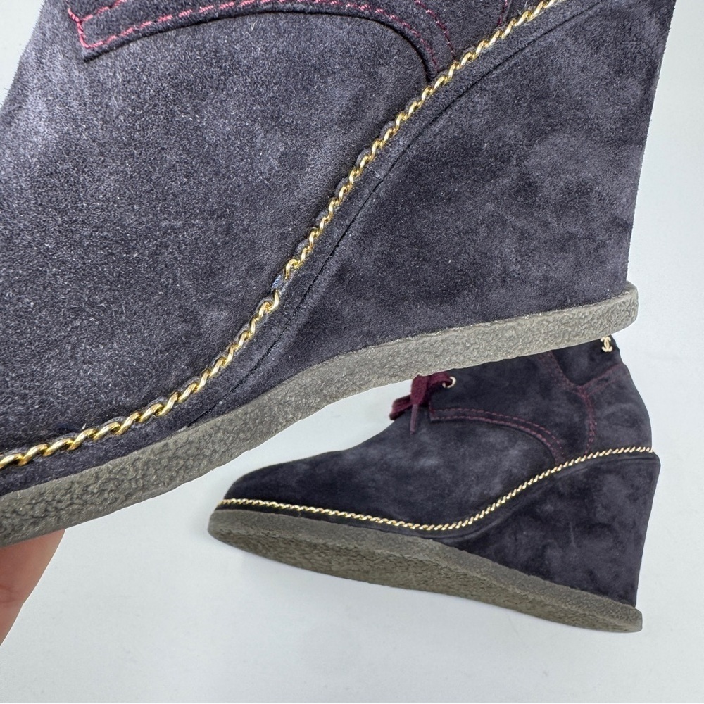CHANEL Wedge Suede Burgundy Wedge Boots - Picture 6 of 16